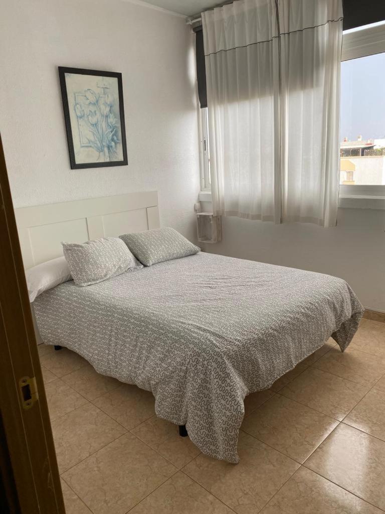 Room Sol Vecindario  Luaran gambar