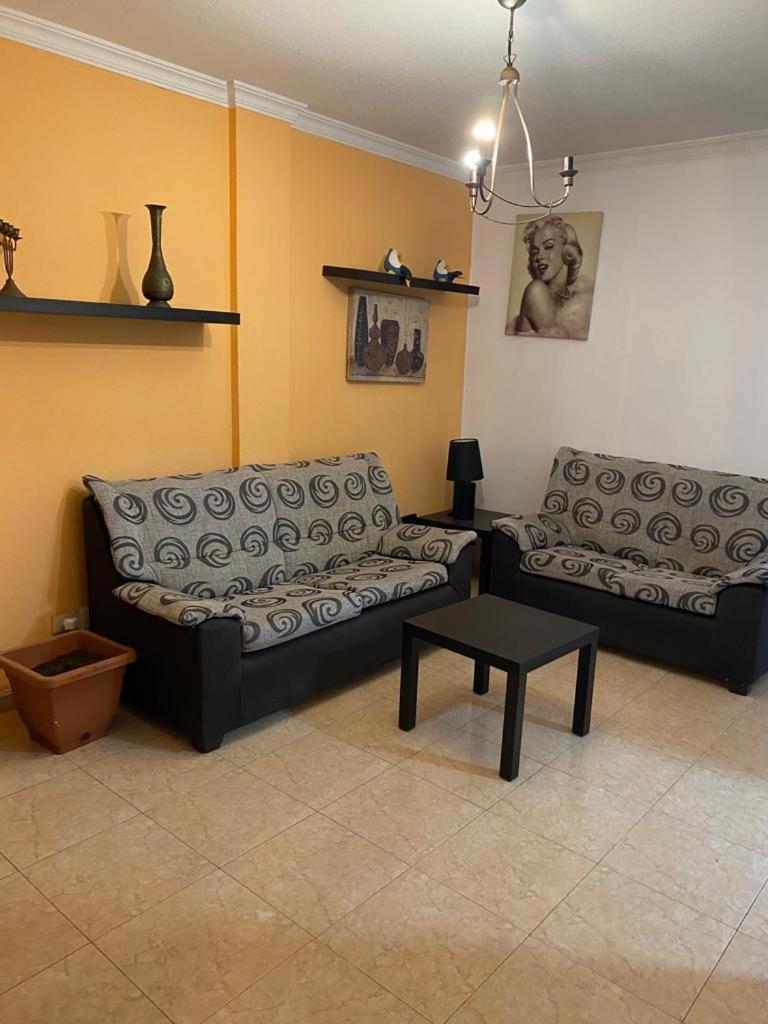 Room Sol Vecindario  Luaran gambar