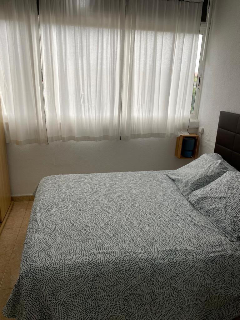 Room Sol Vecindario  Luaran gambar